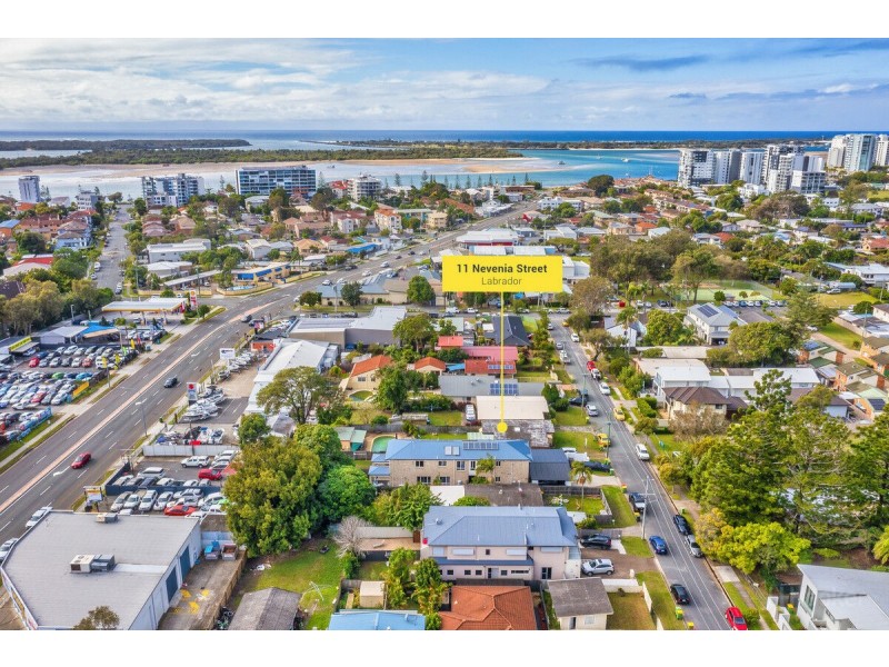 11 Nevenia Street, Labrador QLD 4215