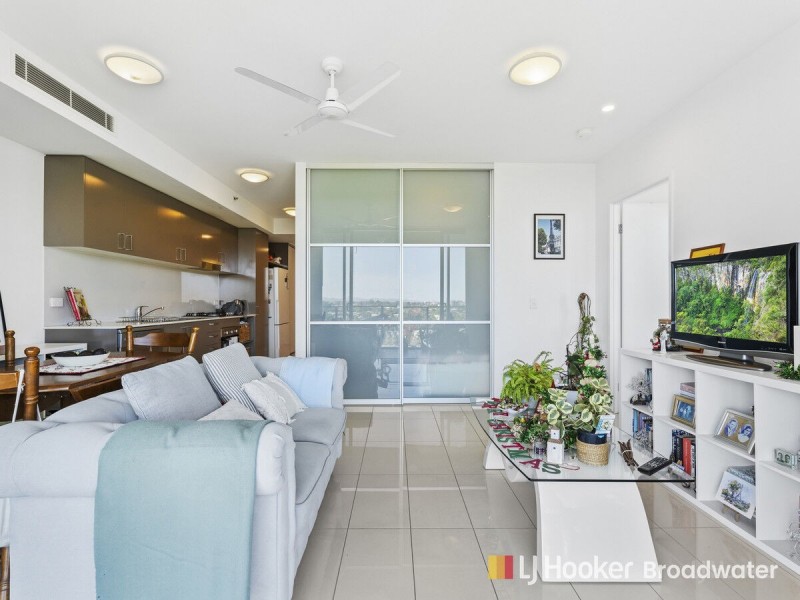 701/17 Bath Street, Labrador QLD 4215