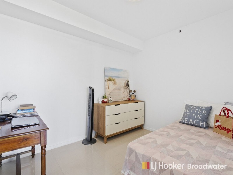 701/17 Bath Street, Labrador QLD 4215
