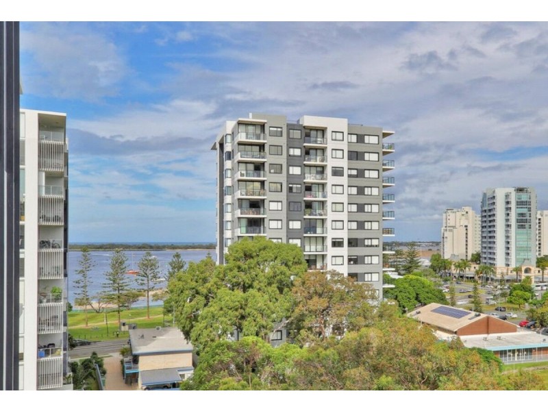 701/17 Bath Street, Labrador QLD 4215