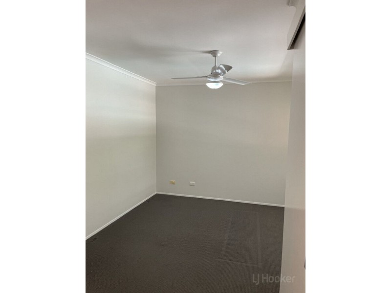 2/5 Morinda Way, Labrador QLD 4215