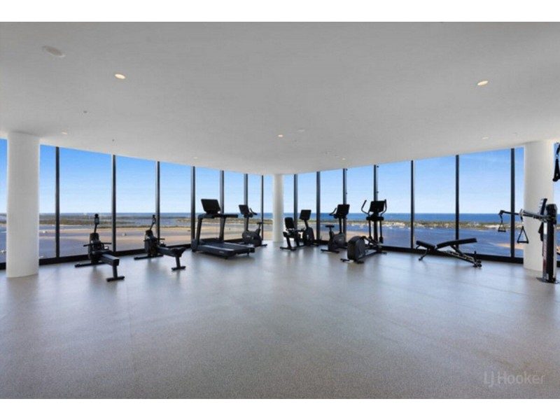 1808/180 Marine Parade, Labrador QLD 4215