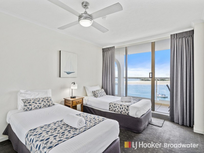 13/316-318 Marine Parade, Labrador QLD 4215