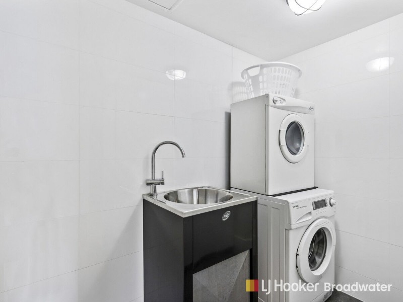 13/316-318 Marine Parade, Labrador QLD 4215