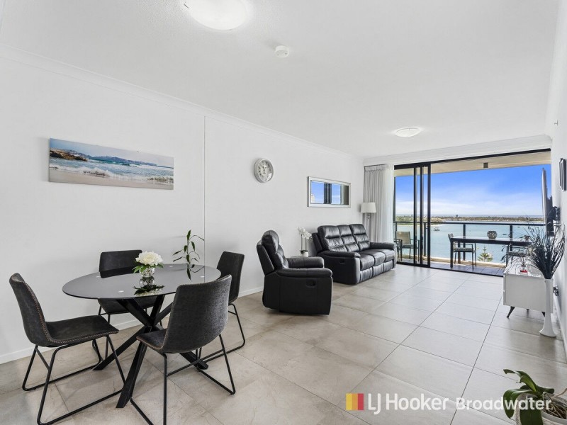 1002/372 Marine Parade, Labrador QLD 4215