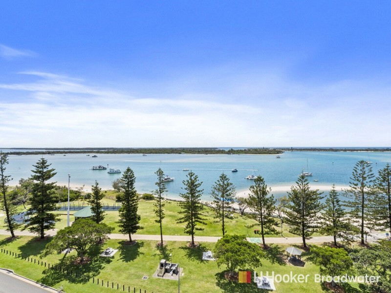 1002/372 Marine Parade, Labrador QLD 4215