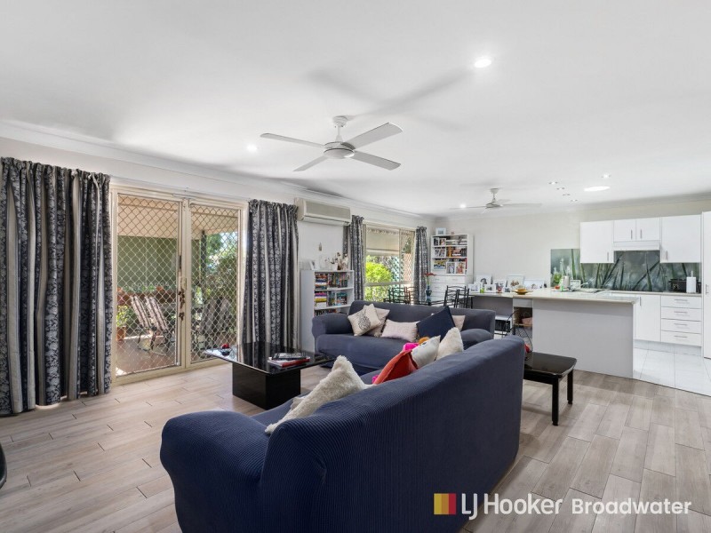 1/2 Brown Street, Labrador QLD 4215