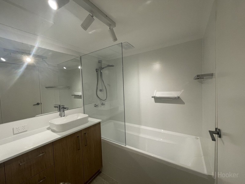 3/36 Queen Street, Southport QLD 4215