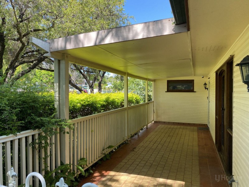 106 Whiting Street, Labrador QLD 4215