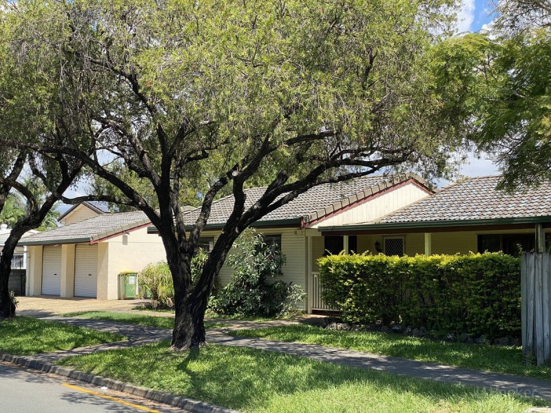 106 Whiting Street, Labrador QLD 4215