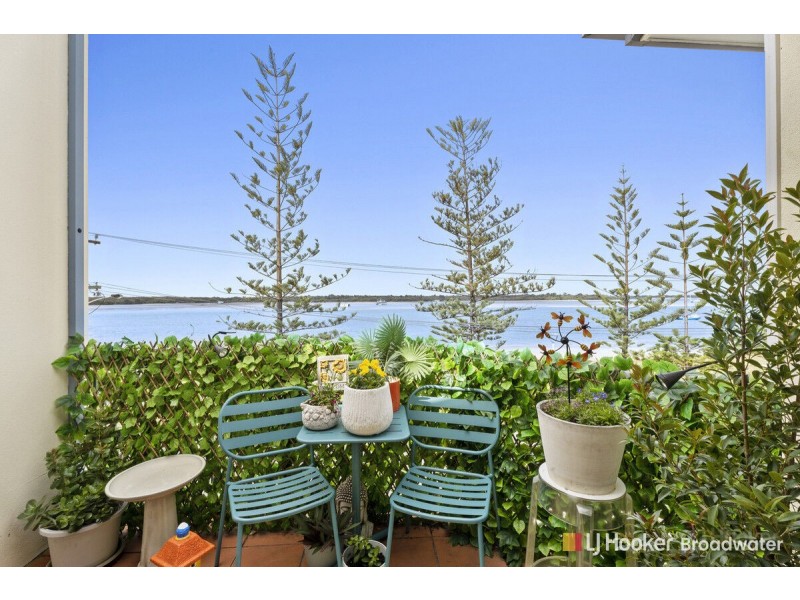 21/416 Marine Parade, Biggera Waters QLD 4216