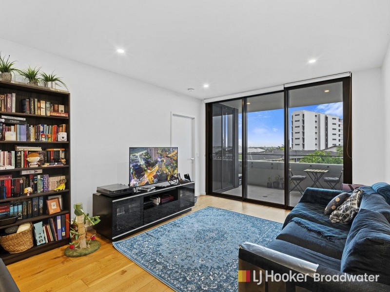 405/110 Frank Street, Labrador QLD 4215