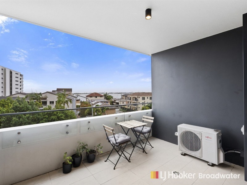 405/110 Frank Street, Labrador QLD 4215