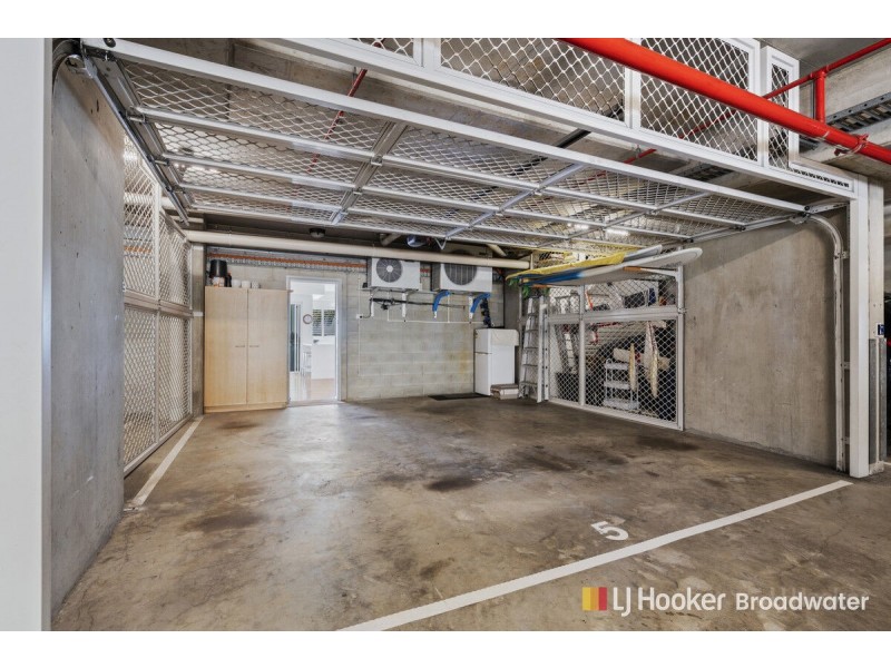 5/326 Marine Parade, Labrador QLD 4215