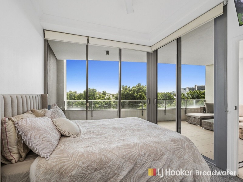 309/15 Compass Drive, Biggera Waters QLD 4216