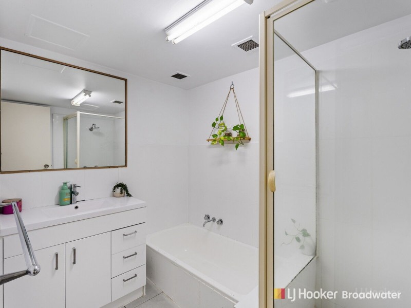 7/20 Whiting Street, Labrador QLD 4215