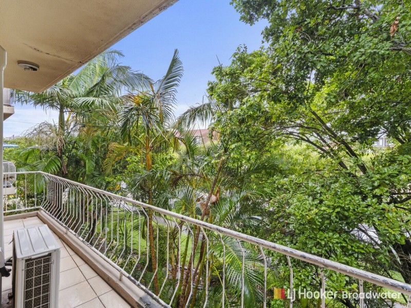 7/20 Whiting Street, Labrador QLD 4215