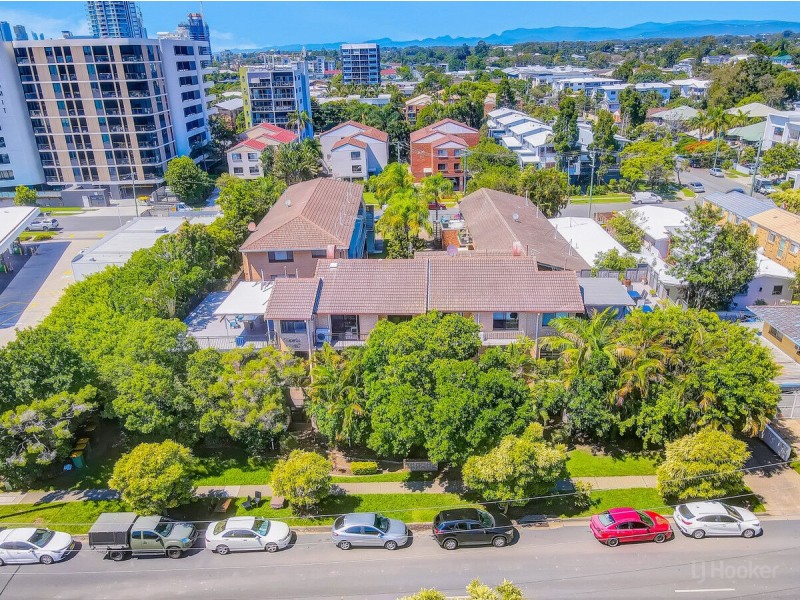 7/20 Whiting Street, Labrador QLD 4215