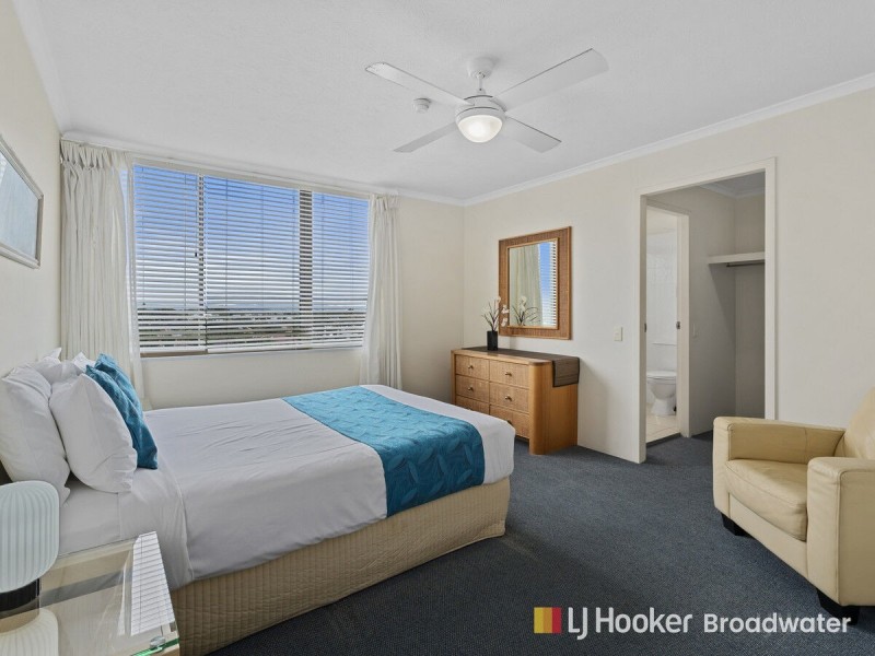 27/316-318 Marine Parade, Labrador QLD 4215