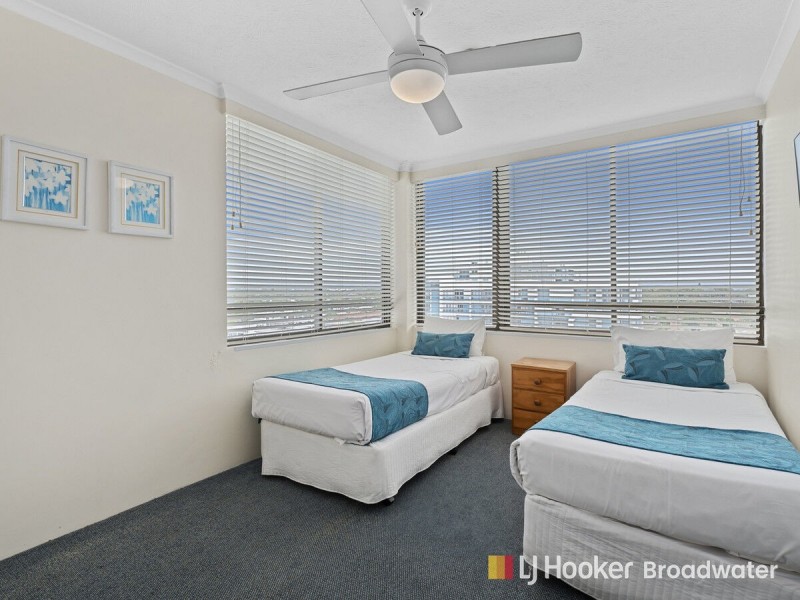 27/316-318 Marine Parade, Labrador QLD 4215