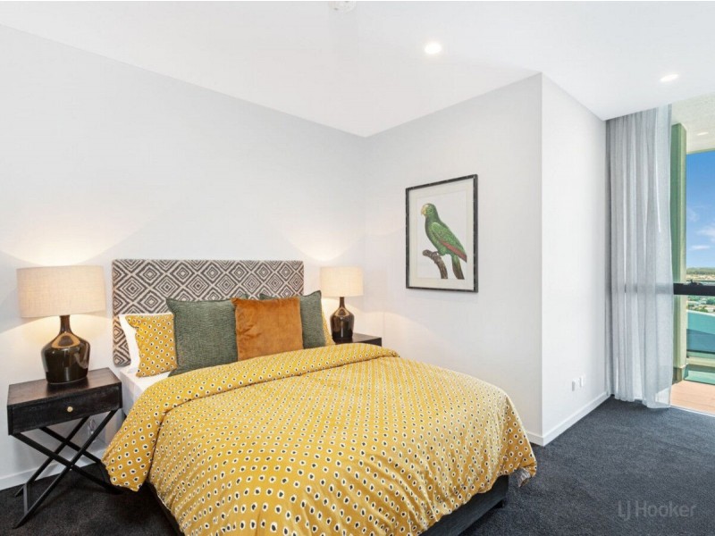 51002/5 Harbour Side Court, Biggera Waters QLD 4216