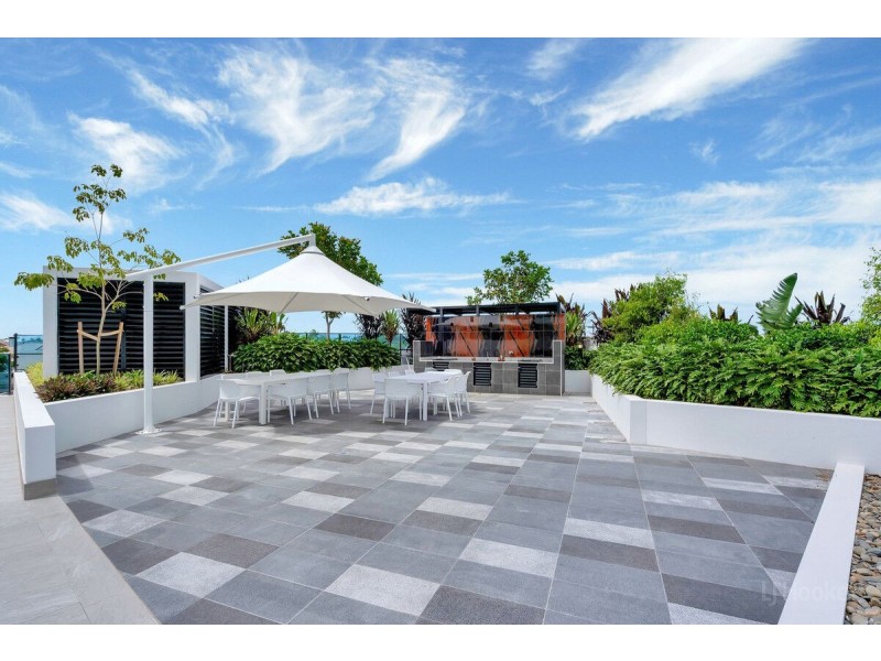 51002/5 Harbour Side Court, Biggera Waters QLD 4216