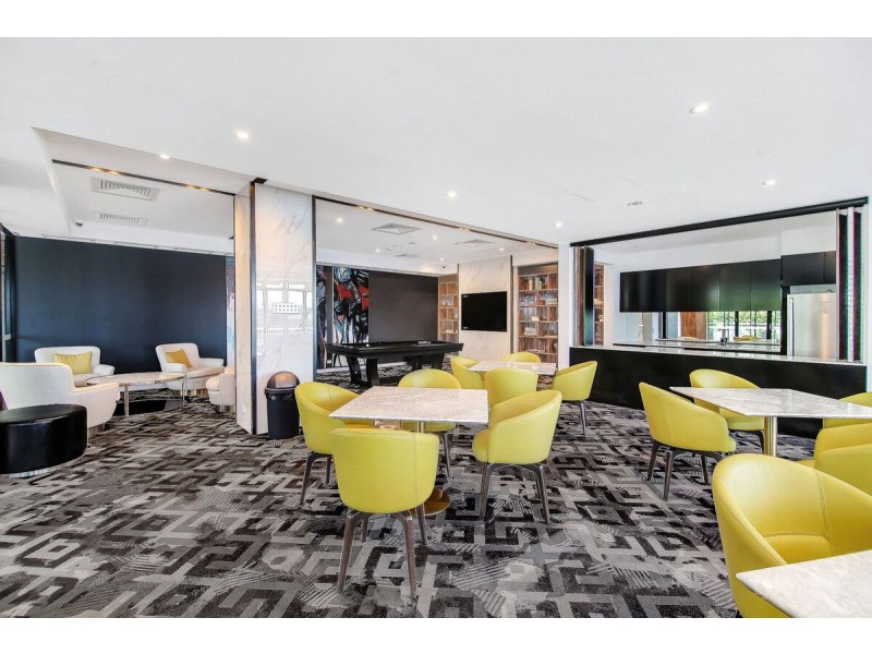 51002/5 Harbour Side Court, Biggera Waters QLD 4216