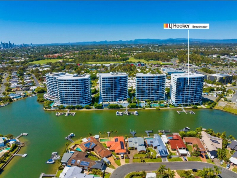 51002/5 Harbour Side Court, Biggera Waters QLD 4216