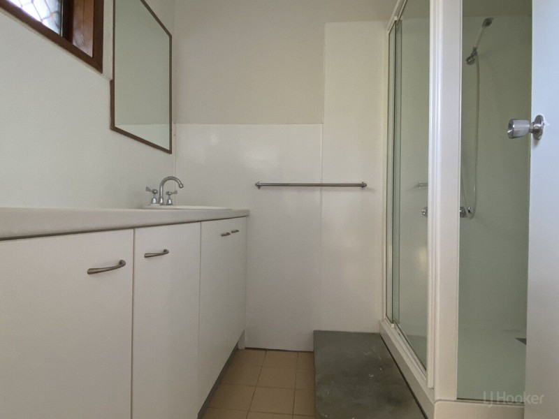 2/6 Enid Street, Southport QLD 4215