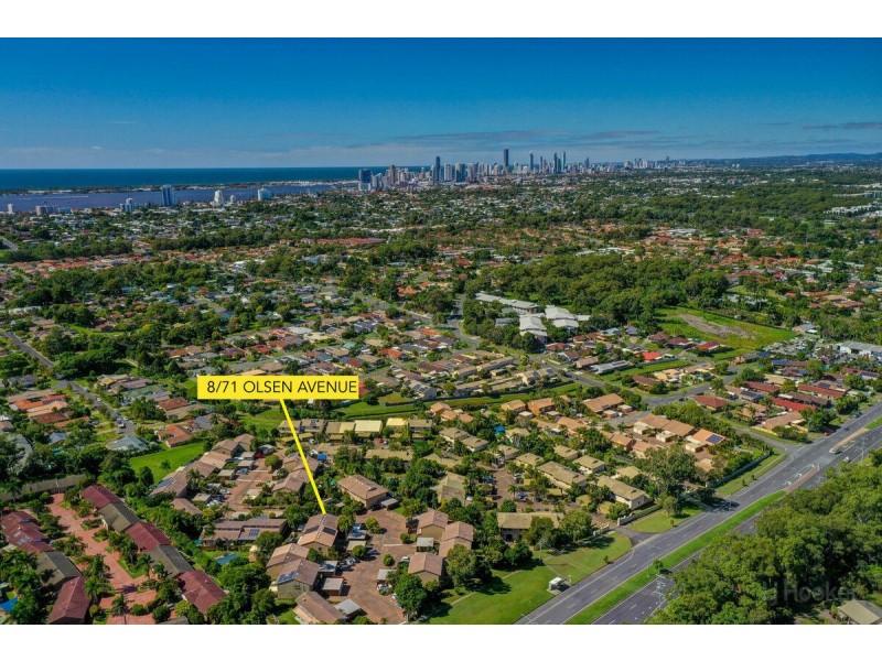 8/71 Olsen Avenue, Labrador QLD 4215