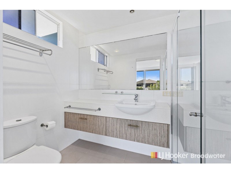 3202/2 Activa Way, Hope Island QLD 4212