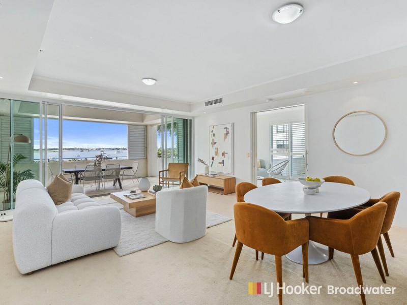 6/326-342 Marine Parade, Labrador QLD 4215