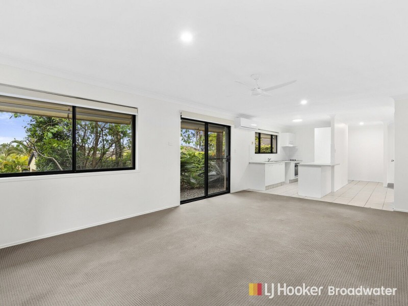 9/13 Schneider Avenue, Labrador QLD 4215