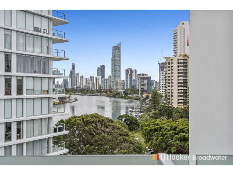 802/14 Cannes Avenue, Surfers Paradise QLD 4217