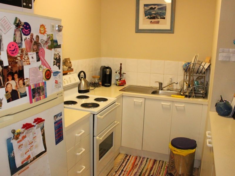 7/272 Marine Parade, Labrador QLD 4215