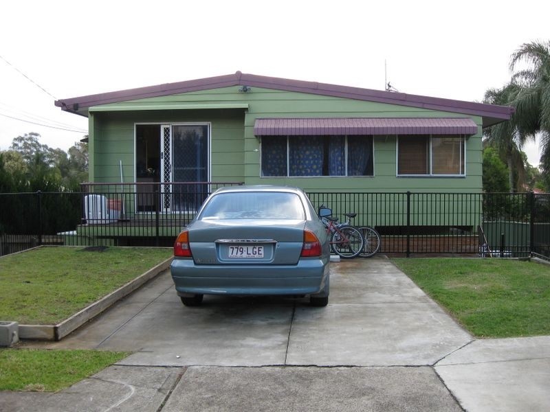 14 Rodlan Parade, Labrador QLD 4215