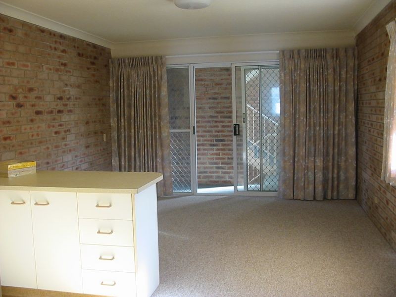 1/4 Brighton Street, Biggera Waters QLD 4216