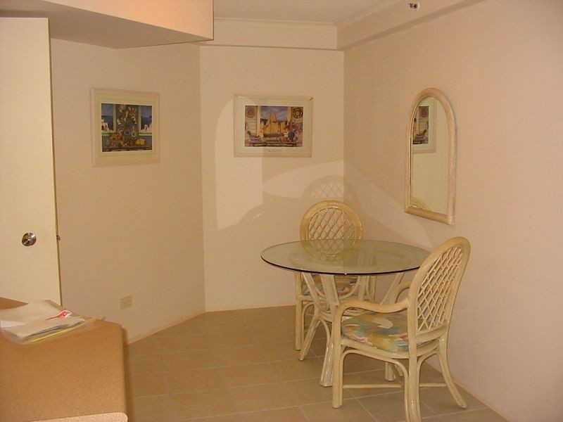 18/452 Marine Parade, Biggera Waters QLD 4216