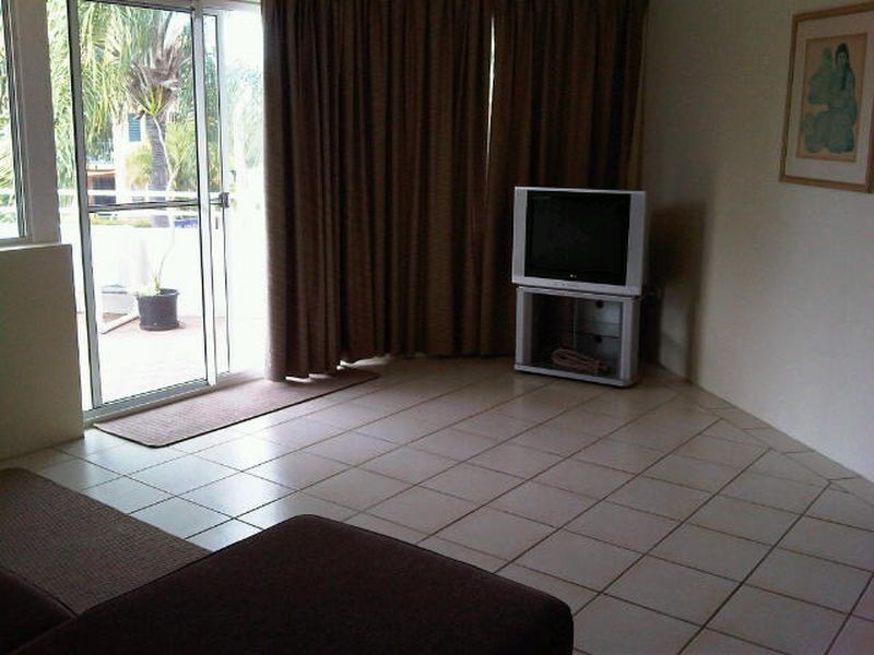 Biggera Waters QLD 4216