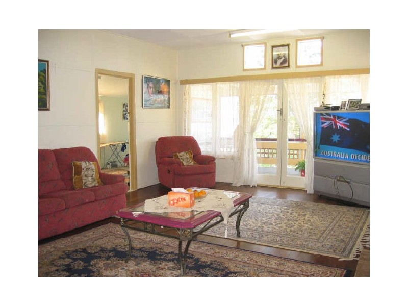 5 Hilltop Street, Labrador QLD 4215