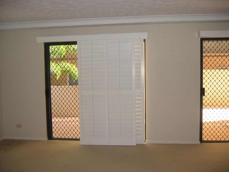 1/31 Middle Street, Labrador QLD 4215