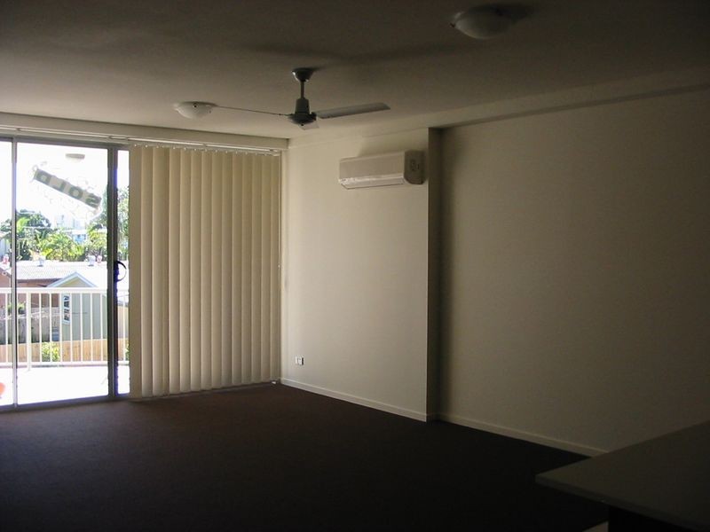 10/8 Proud Street, Labrador QLD 4215