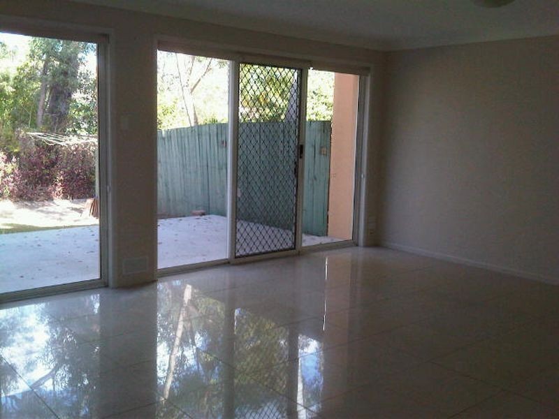 Labrador QLD 4215