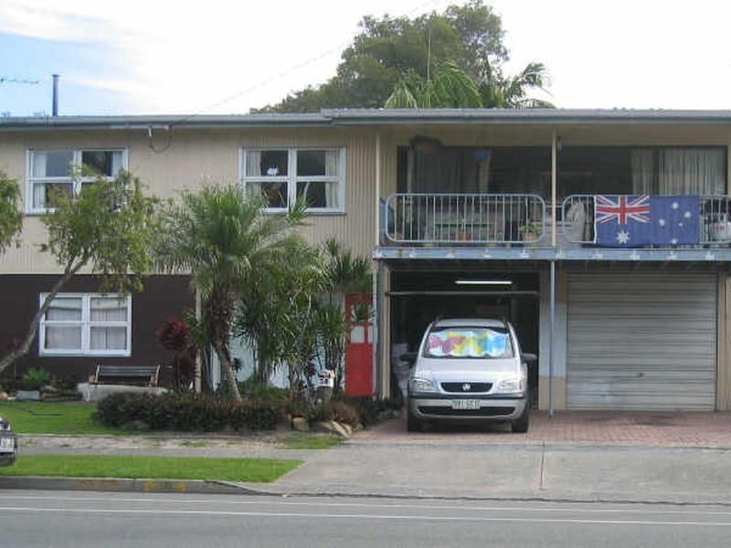 38 Bayview Street, Runaway Bay QLD 4216