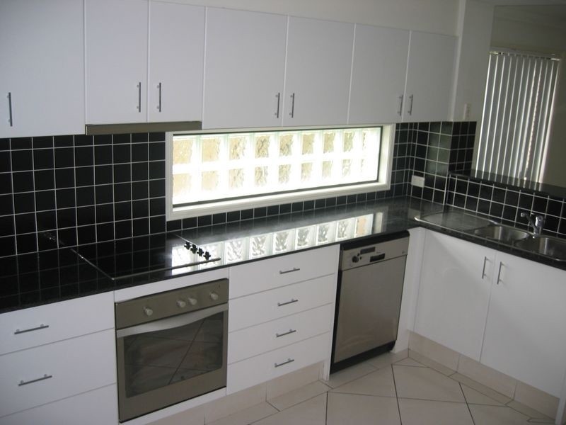 1/35 Stevens Street, Southport QLD 4215