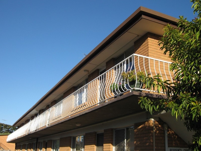 8/33 Middle Street, Labrador QLD 4215