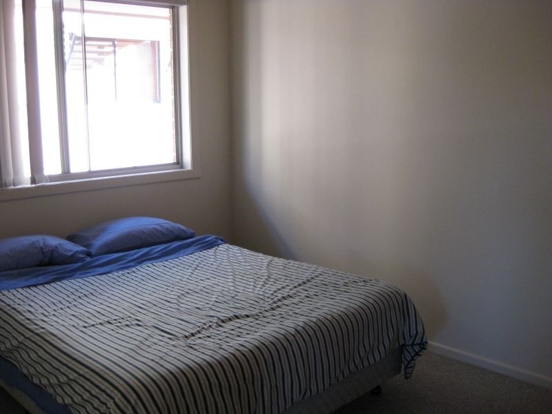 8/33 Middle Street, Labrador QLD 4215
