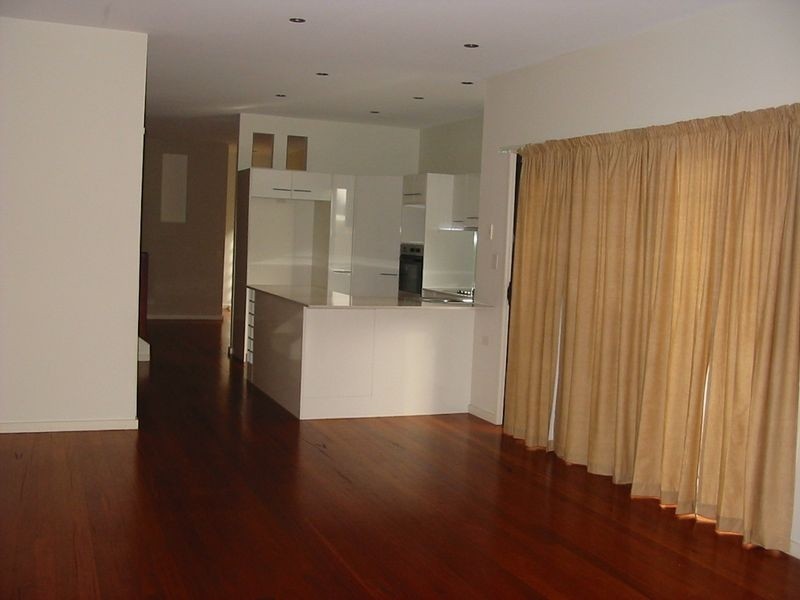 Biggera Waters QLD 4216