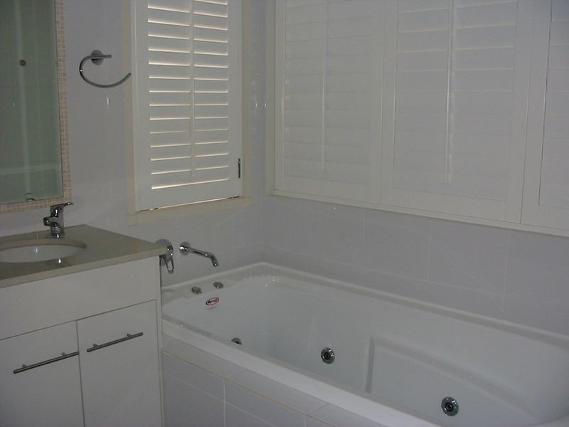 Biggera Waters QLD 4216