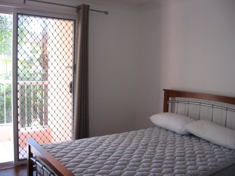 Biggera Waters QLD 4216